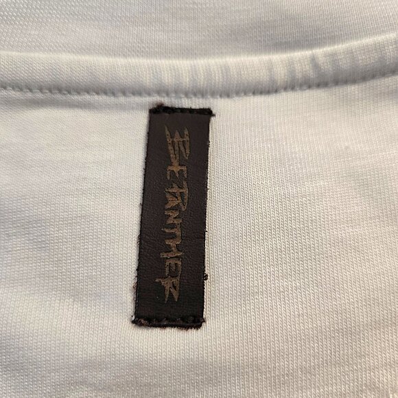 Designer Raw Edge Graphic / Logo Tee Shirt Size Small NEW - Picture 6 of 9